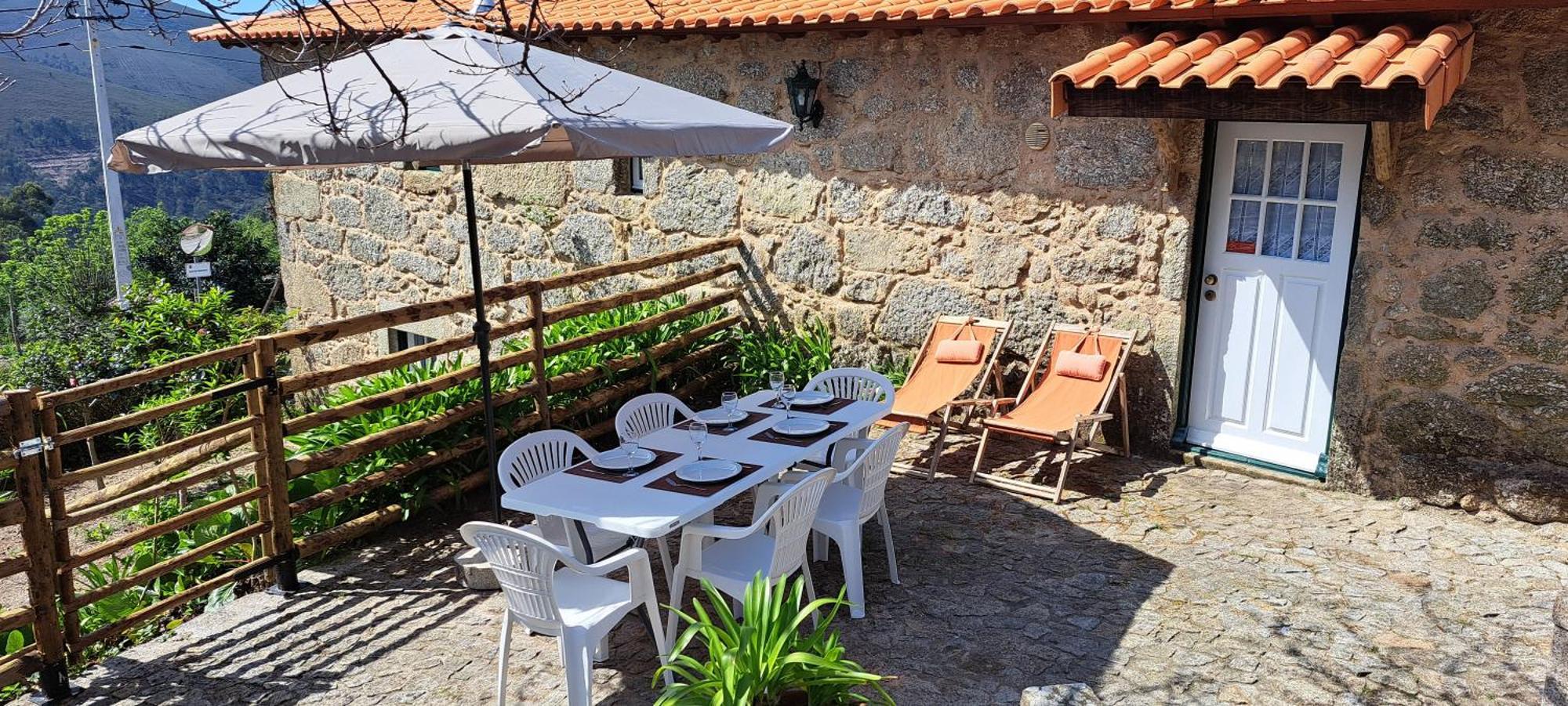 Refugio Dos Cartolas São Mamede de Infesta Exteriör bild